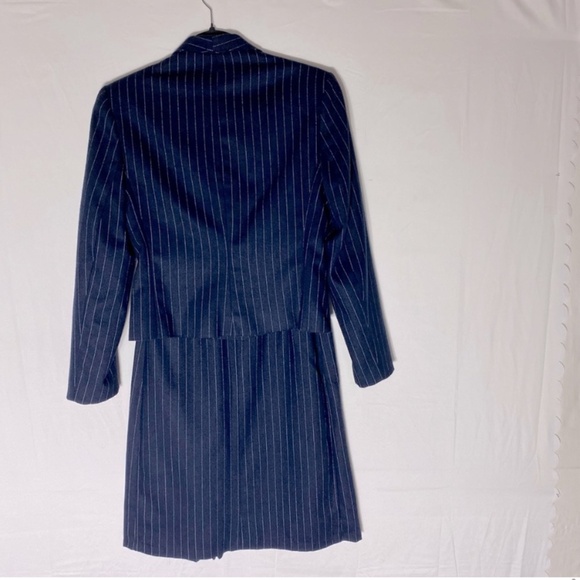 Vintage Crème Caramel Navy Blue Pinstriped Suit Skirt Set S - Picture 12 of 13